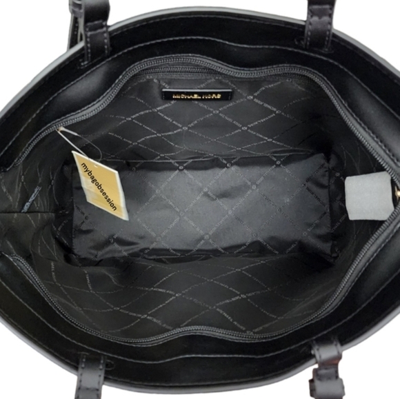 Michael Kors Jet Set Medium Tote Bag - Picture 5 of 9